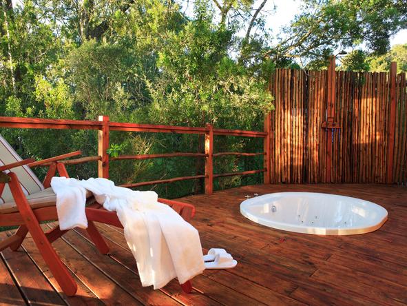 Elephant Safari Lodge - Jacuzzi